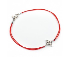 Гривна с Червен Конец 14К Бяло Злато Bloom Jewellery